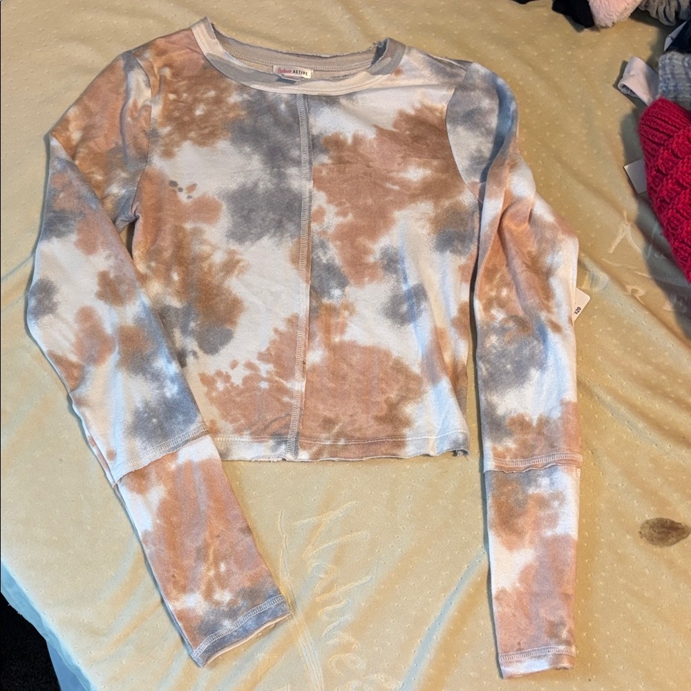 Flirtitude Active Tie-Dye Top very soft